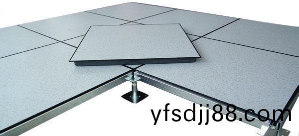 機(ji)房防靜電地闆(ban)